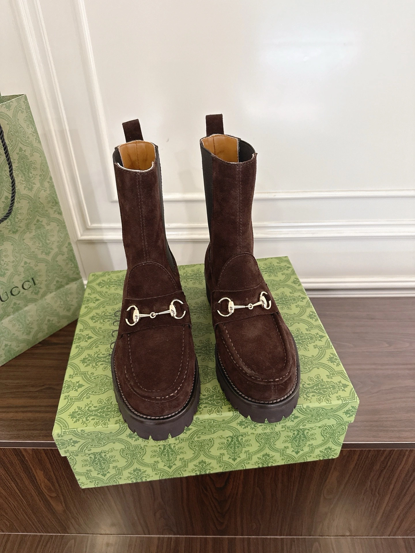 COCO-- 6u33i 834770 AAE73 2046 Calfskin Heel height：4.5cm item:E-X000I1306